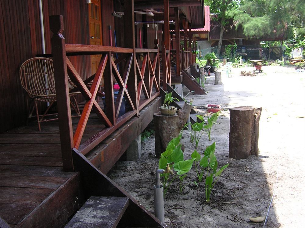 Ayumni House Hotel Perhentian Island Exterior foto